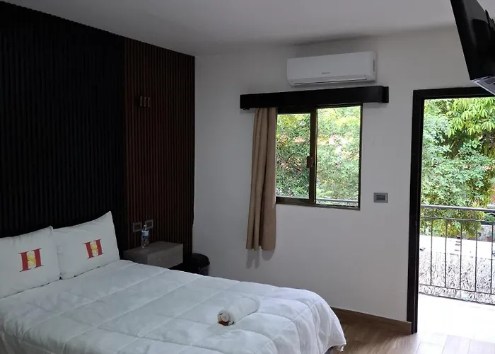 Hotel Sevilla Palenque